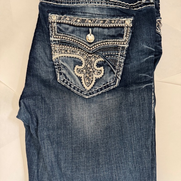 Women’s rock revival jeans like new - Picture 7 of 7